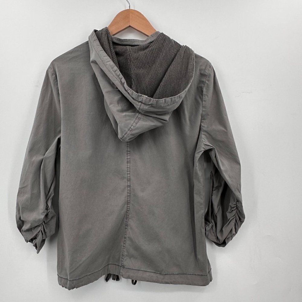 XCVI Utility Windbreaker Jacket Full Zip Womens Large Slate Gray Hood Drawstring - Picture 3 of 12